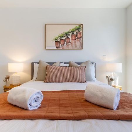 Central Sunny Perch 2 Bed 1 Bath Apartment Christchurch Luaran gambar